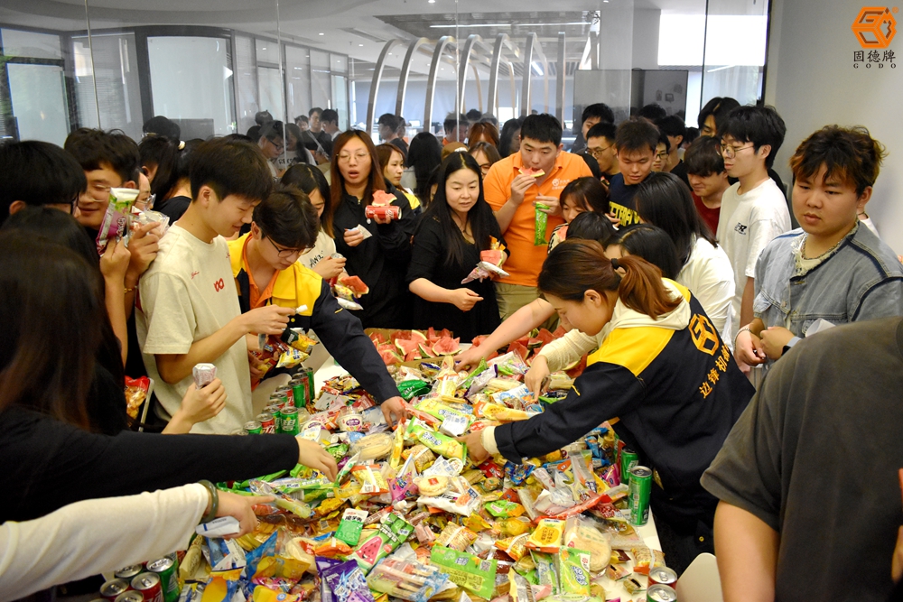 DSC_0041.JPG DSC_0041.JPG